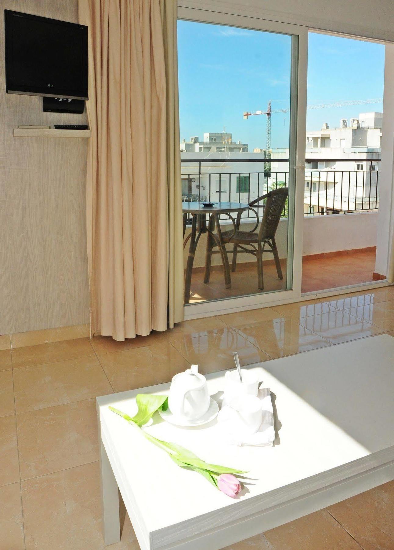 Apartamentos Avenida - Mc Apartamentos Ibiza Екстер'єр фото